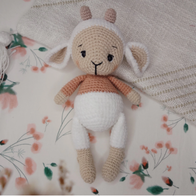 Pelote mon petit agneau : Patron Au Crochet PDF