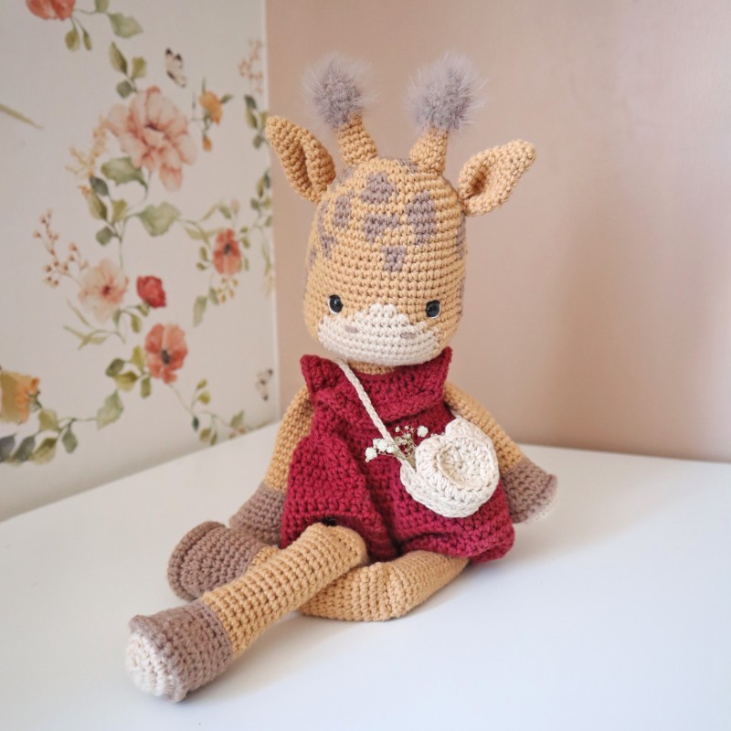 Suzie, jolie girafe : Patron Au Crochet PDF